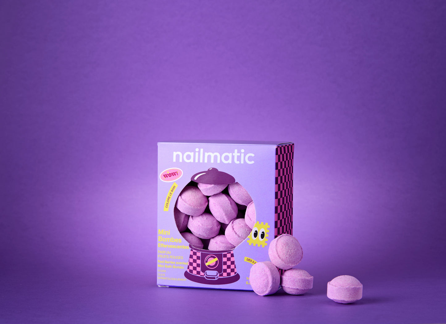Nailmatic mini effervescent bath bombs berry bloom