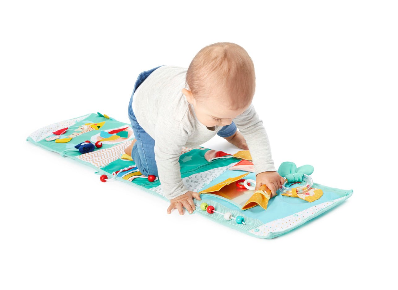 Sophie la girafe® - Multi-sided Activity Board